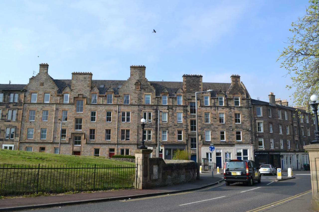 Beautiful Holyrood Park Apartment Эдинбург Экстерьер фото